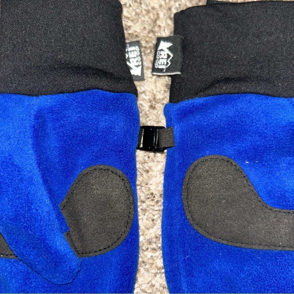 REI Kids Blue and Black Mittens Sz L